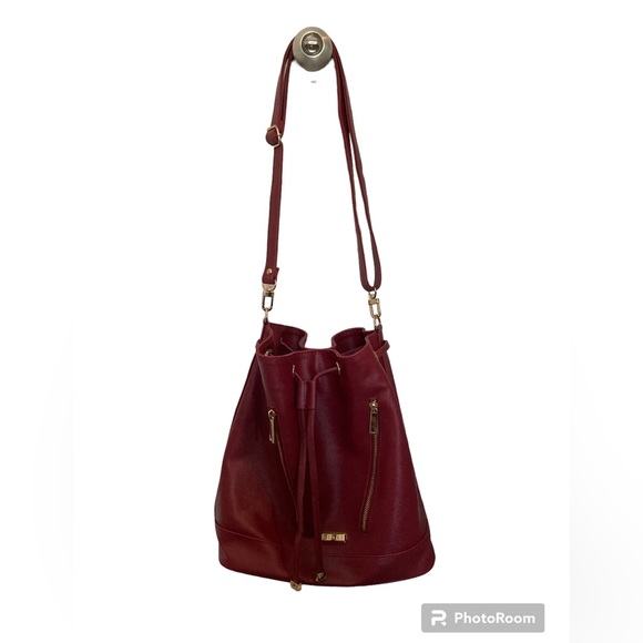 The Pelican Bag by GUNAS New York. - Picture 16 of 16